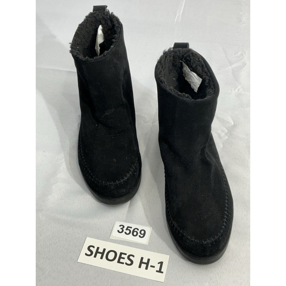 Womans Steve Madden Tommy 10 M Black Lined Pull On Ankle Boots